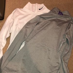 Pack of 2 cold gear Nike tops